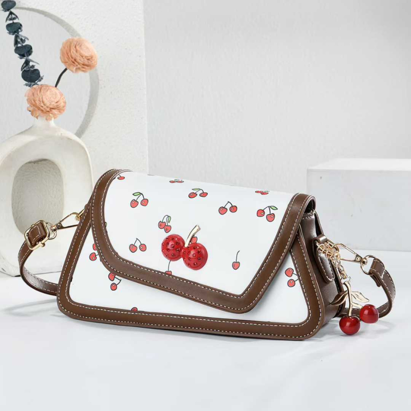 Ženska Saddle torba s printom trešnje, mala kvadratna torba, preko ramena i crossbody, proljeće 2026