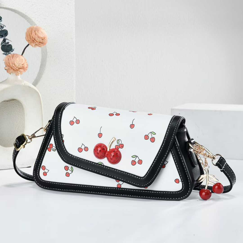 Ženska Saddle torba s printom trešnje, mala kvadratna torba, preko ramena i crossbody, proljeće 2026