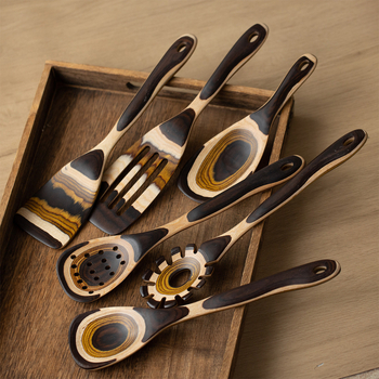 Set de ustensile de bucătărie din lemn, stil marocan retro, cu nuanțe gradient — spatulă, lingură pentru orez și strecurătoare pentru paste