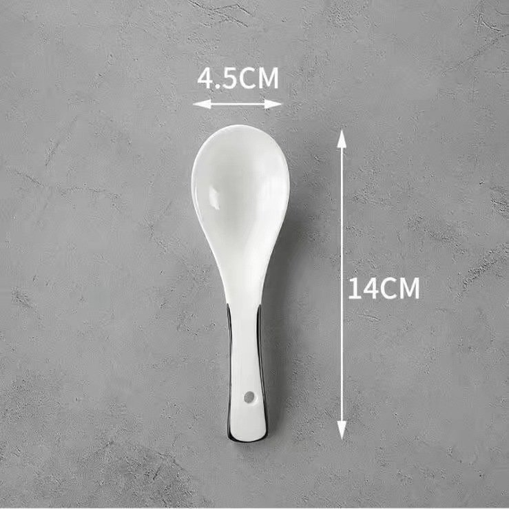 Lingură ceramică albă pentru restaurante, cu mâner extins, lingură de supă cu fund plat.