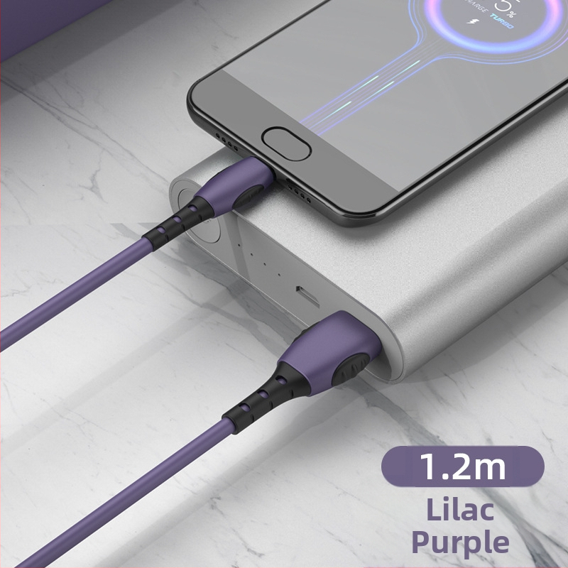 Kábel na nabíjanie z tekutého silikónu s konektormi Lightning, USB-C a Micro USB pre rýchle nabíjanie