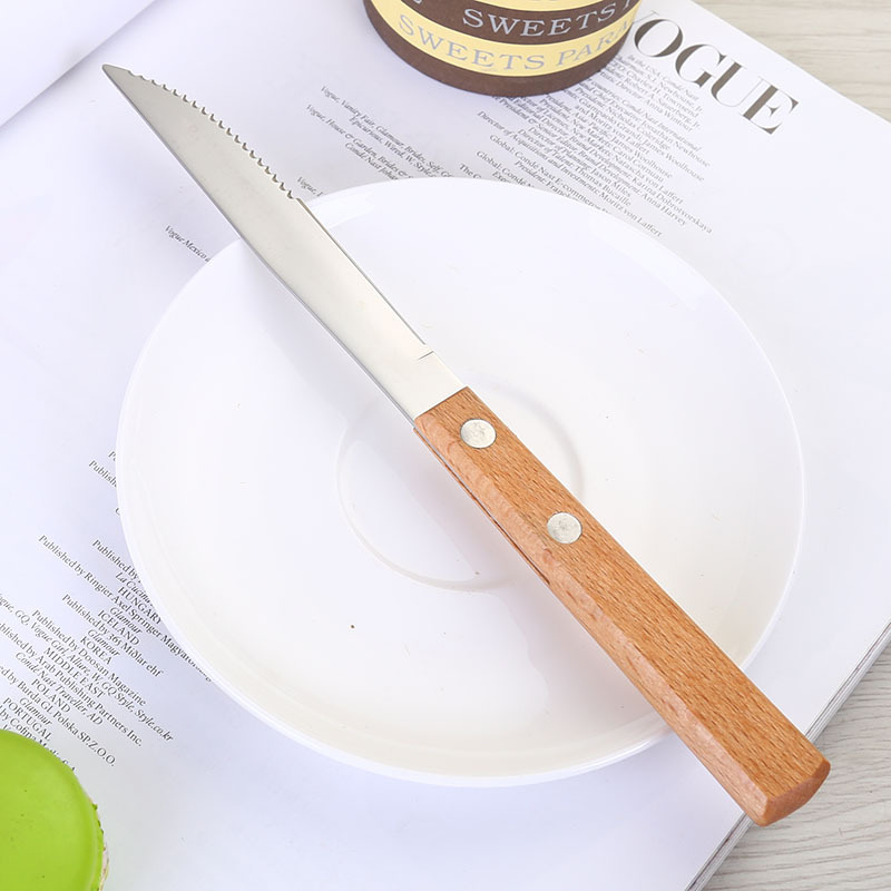 Set de tacâmuri din oțel inoxidabil 304 cu mânere din lemn, stil occidental — include lingură, cuțit pentru steak, furculiță, lingură de supă și lingură de desert