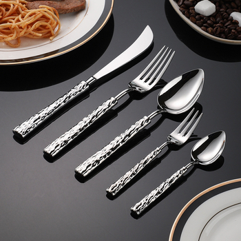 Set tacâmuri din oțel inoxidabil 304 cu model relief de piatră; furculiță, cuțit și lingură; cuțit de friptură în stil american