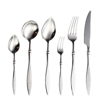 Set de tacâmuri occidentale din oțel inoxidabil 304 cu design de frunză de salcie și finisaj platinat; include cuțit pentru steak, furcă, linguri și desert, furculiță și lingură de desert
