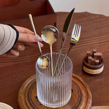 Set de tacâmuri din oțel inoxidabil 304, mâner lung, design elegant: lingură, cuțit, furculiță, furculiță de desert, furculiță pentru paste și cuțit pentru friptură