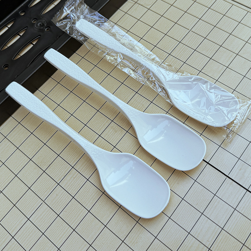Lingură de plastic de unică folosință, ambalată individual, pentru desert, supă și terci; vârf cioc de rață, stil coreean