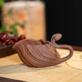 Vas mic de ceai din ceramică crudă cu model lotus, stil chinezesc, vas manual pentru servire și distribuție uniformă a ceaiului