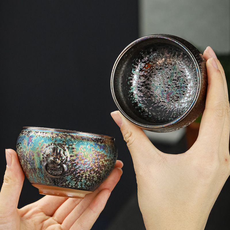 Ceașcă de ceai ceramică cu glazură de cuptor – unică pentru ceremonia ceaiului