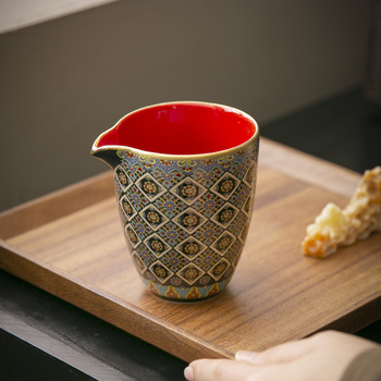 Set Kung Fu de ceai cu incrustații aurii și argintii, ceșcuță pentru distribuție uniformă, tavă ceramică chineză în stil retro și filtru de ceai