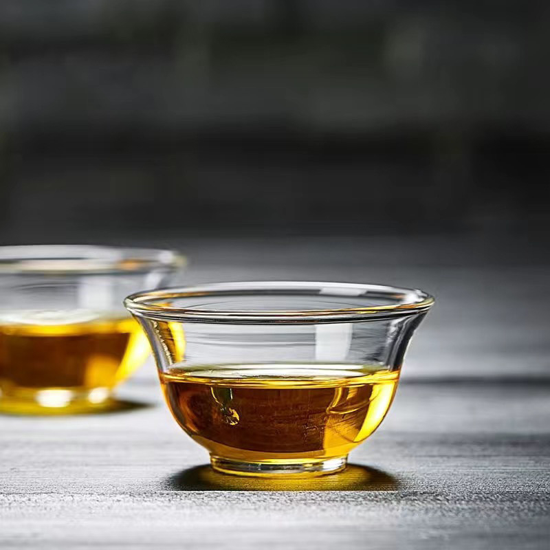 Ceainic din sticlă pentru ceai de flori, cu capac, set Gongfu de ceai cu filtru, vas mare din sticlă transparentă cu design de pinguin, set de trei piese cu căni cu mânere îngroșate