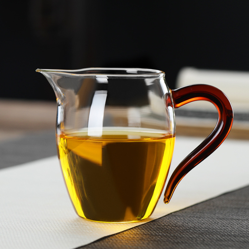 Set Gongfu din sticlă borosilicat transparentă, rezistentă la căldură, cu mâner colorat; include ceainic și ceșți de ceai