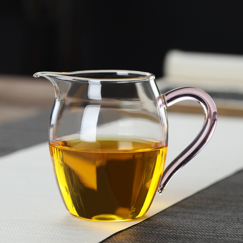 Set Gongfu din sticlă borosilicat transparentă, rezistentă la căldură, cu mâner colorat; include ceainic și ceșți de ceai
