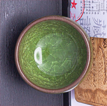 ceașcă de ceai ceramică verde jad, cu model crackle în formă de dragon, pentru uz personal