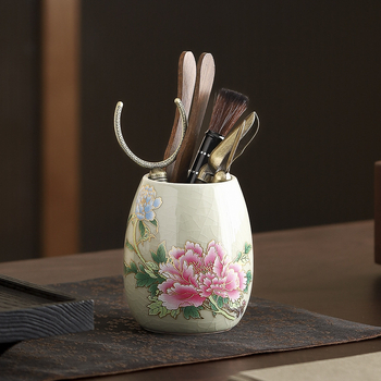 Accesorii ceramice pentru ceremonia ceaiului: țevi de depozitare pentru ceai, țeavă de ceai individuală, borcan pentru uneltele de preparare a ceaiului, sticlă pentru ceremonia ceaiului, vază mică, suport de birou pentru pixuri