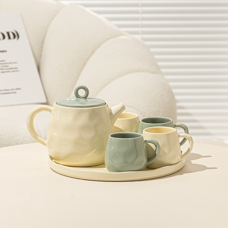 Set ceramic de ceai cu ceainic, căni și tavă în cutie cadou; capacitate pentru 6 porții; stil modern; cadou potrivit pentru casă nouă sau pentru nuntă