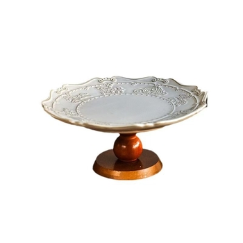 Farfurie retro din porțelan pe suport, motiv în relief cu fructe, farfurie pentru deserturi și patiserie pentru ceaiul de după-amiază.