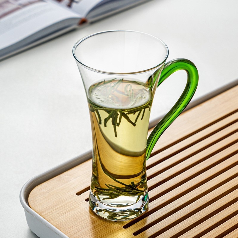Mesni Cană de Sticlă cu Mâner, Borosilicat de Înaltă Calitate, Rezistentă la Temperatură – Uz Casnic, Ceai și Suc