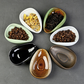 Set ceramic pentru ceremonia ceaiului cu tavă Lotus, lingură de ceai și linguriță – accesorii Gongfu pentru ceai