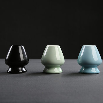 Suport ceramic pentru tel de matcha în stil japonez