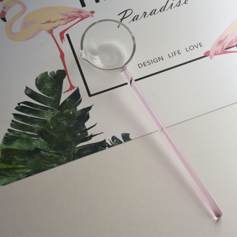 Lingură din sticlă borosilicată transparentă, cu mâner lung, colorată — lingură elegantă pentru desert, ceai și condimente.