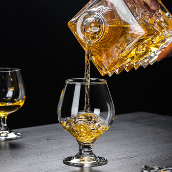 Libbey pahar de brandy, picior scurt, gros, formă de lalea, stil european, pahar de vin