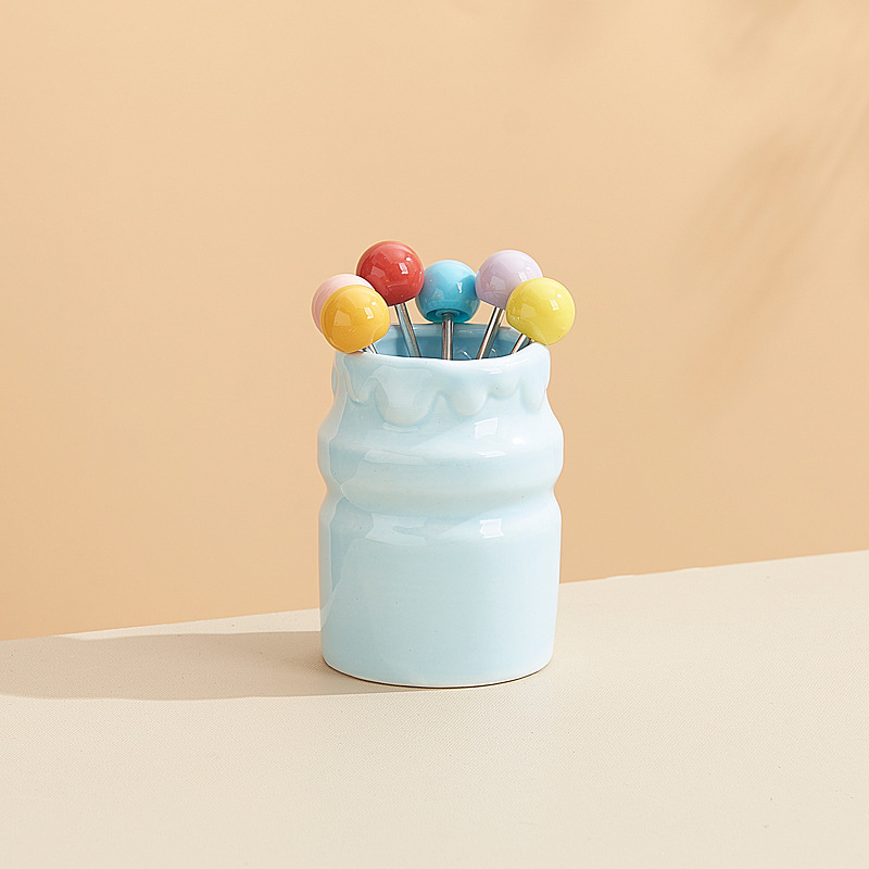 Set ceramic: sticlă de lapte, furci pentru fructe și furculițe de desert, borcan de depozitare, culoare sub glazură la temperaturi înalte, pentru ceaiul de după-amiază