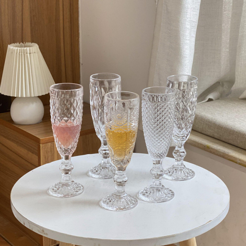 Pahar de vin elegant în stil franțuzesc, sticlă cu tăietură diamant, design european retro pentru hotel