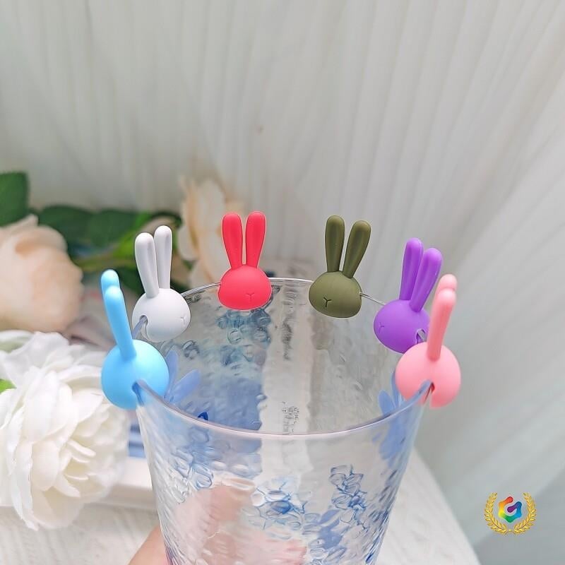 Marcator creativ pentru pahare de vin cu unicorn și ananas – etichetă de identificare din silicon