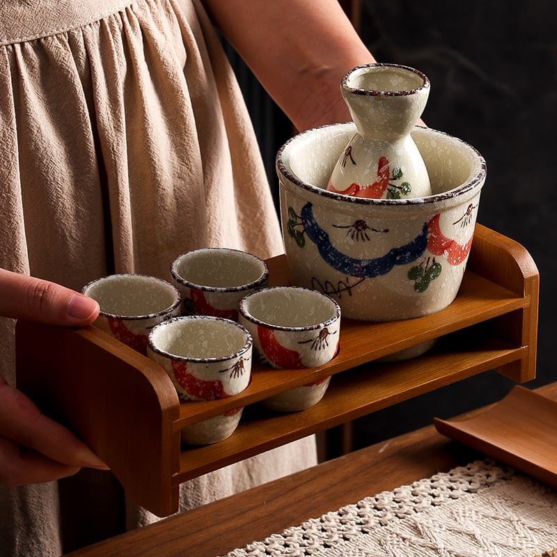 Set de pahare pentru lichior din ceramică, pictură manuală sub glazură, cu recipient încălzitor și suport din lemn pentru expunere în restaurant