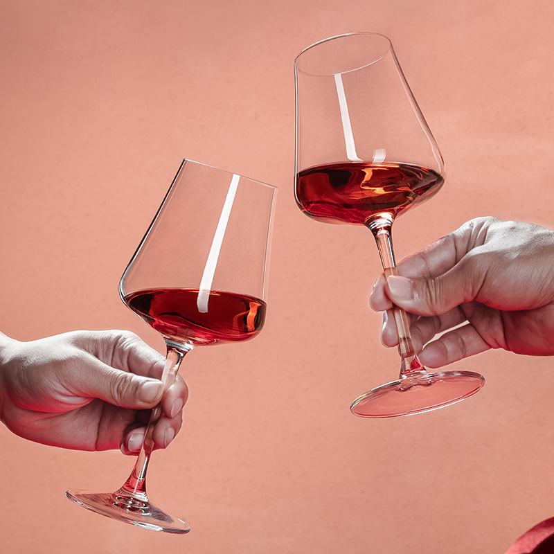Set de pahare pentru vin în cutie cadou – cadou pentru noul cămin, stil nordic, lux discret