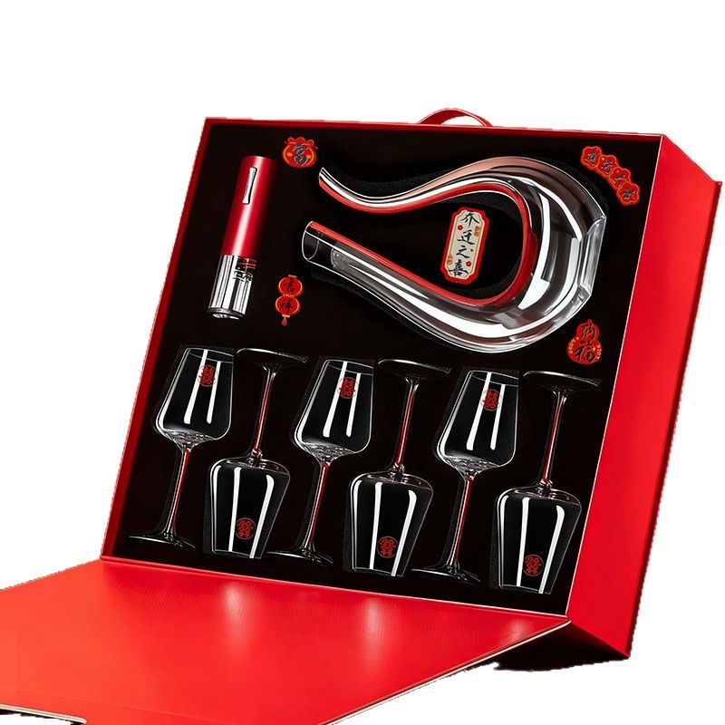 Set de pahare pentru vin în cutie cadou – cadou pentru noul cămin, stil nordic, lux discret