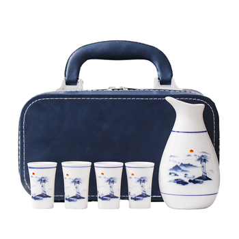 Set de vin din porțelan albastru-azuriu în cutie din piele, vas ceramic pentru vin cu patru pahare, distribuitor și încălzitor, ambalaj cadou