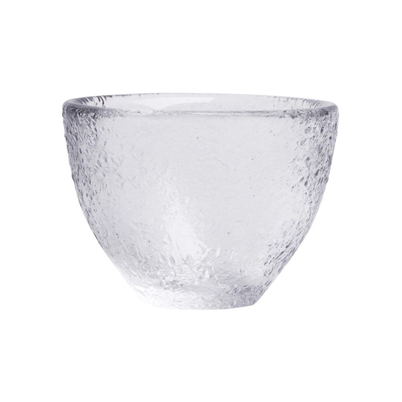Set japonez din sticlă pentru sake — realizat manual, 1 carafă și 3 pahare, textură ciocănită, set cadou