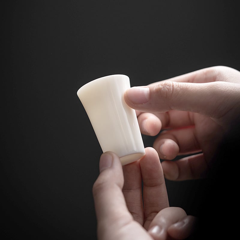 Ceașcă mică de ceai din porțelan alb, 20 ml, pentru degustarea aromelor