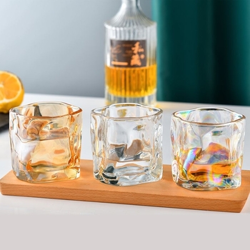 Pahar din sticlă rezistentă la temperaturi, cu formă neregulată, fără mâner, pentru bere, whisky și vin