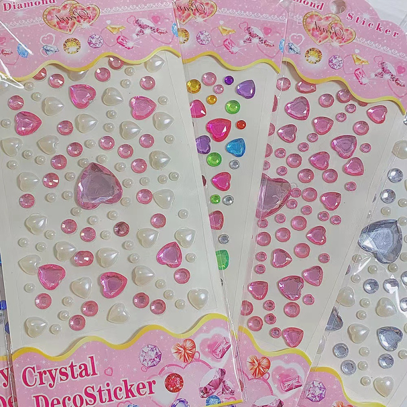 Stickere TikTok Inimă cu Diamante – 3D Decor pentru Machiaj de Scenă, Autocolante Epoxi pentru Recompensele Copiilor