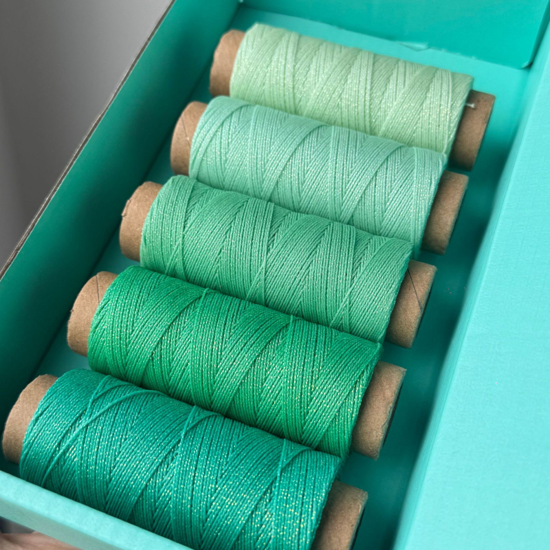 Set de ață de ceară cu 6 fibre, temă cerului înstelat, pentru realizarea bijuteriilor — fir de ceară în tub de hârtie multicolor, fir circular de ceară în tema cerului înstelat, 80 m