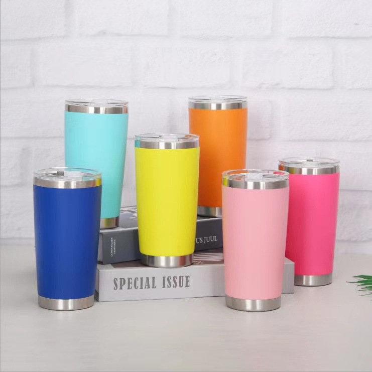 Cană termică pentru mașină, 20oz, din oțel inoxidabil 304, exterior vopsit cu pulverizare, izolație în vid, capac push, logo personalizat