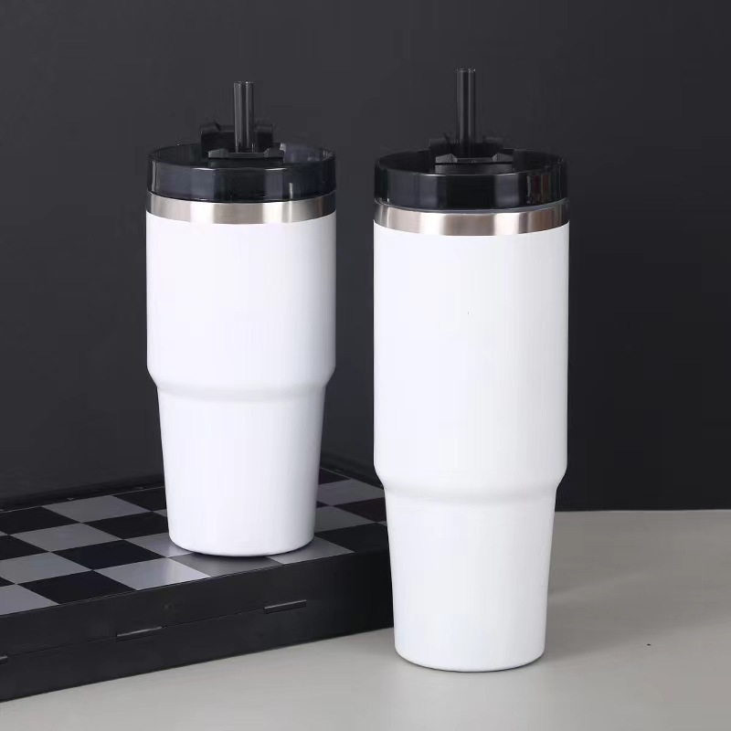 Cupe izolate din oțel inoxidabil 304 pentru mașină, capacitate mare 20 oz/30 oz, cu capac și pai, menține băuturile calde sau reci