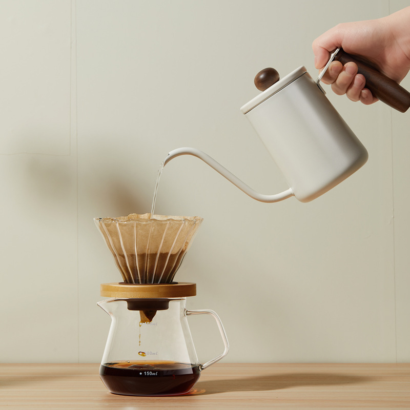 Ceainic pour-over de 350 ml, cu mâner din lemn de nuc, oțel inoxidabil 304, cu scară de măsurare și gură lungă