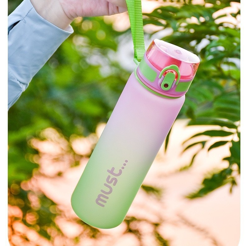 Sticlă de apă portabilă pentru vară, din plastic, anti-scurger și anti-cădere, cu gradient de culoare, pentru elevi