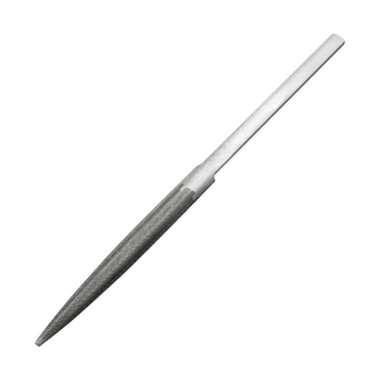 Set mare de fișiere: fișier triunghiular, fișier semi-rotund, fișier plat pentru modelare și fișier gros pentru prelucrarea metalelor și fabricarea bijuteriilor.