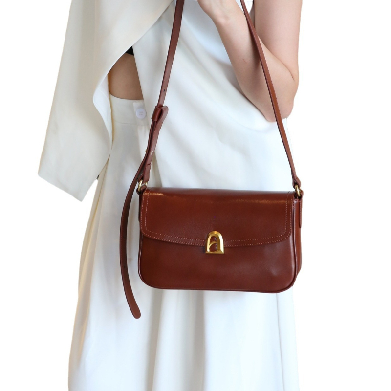 Ženska torba od kože prvog sloja teleće kože, crossbody torba, moderan i svestran dizajn, minimalističkog kvadratnog oblika