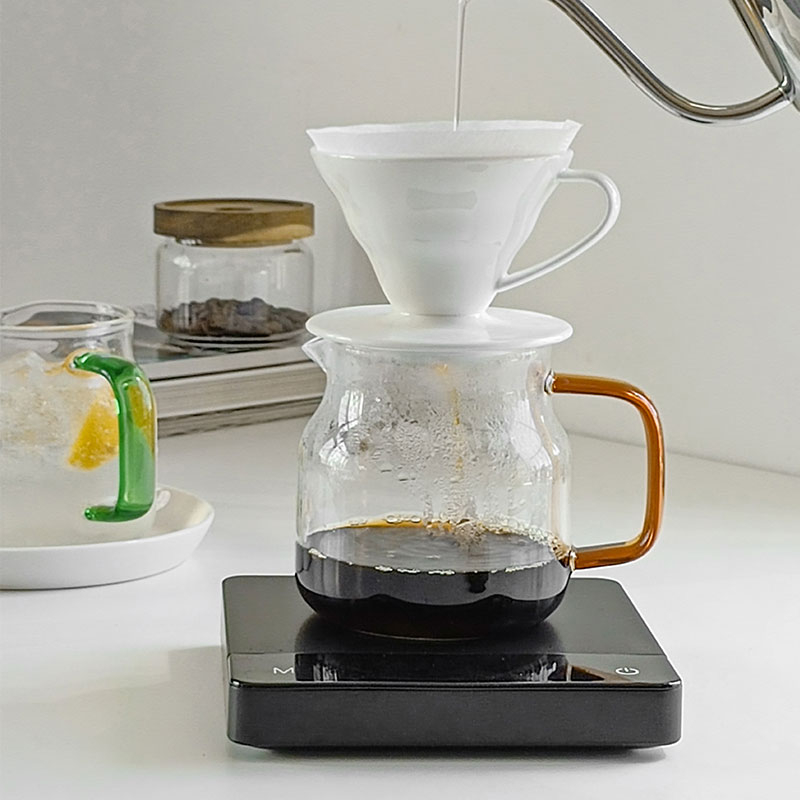 Cană de cafea din sticlă borosilat, rezistentă la temperaturi ridicate, cu mâner colorat