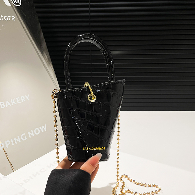 Ženska torba s leopard uzorkom i lancem, bucket stil, retro dizajn, mala crossbody torba za žene, unutarnja pretinica za dokumente i torbica za ruž