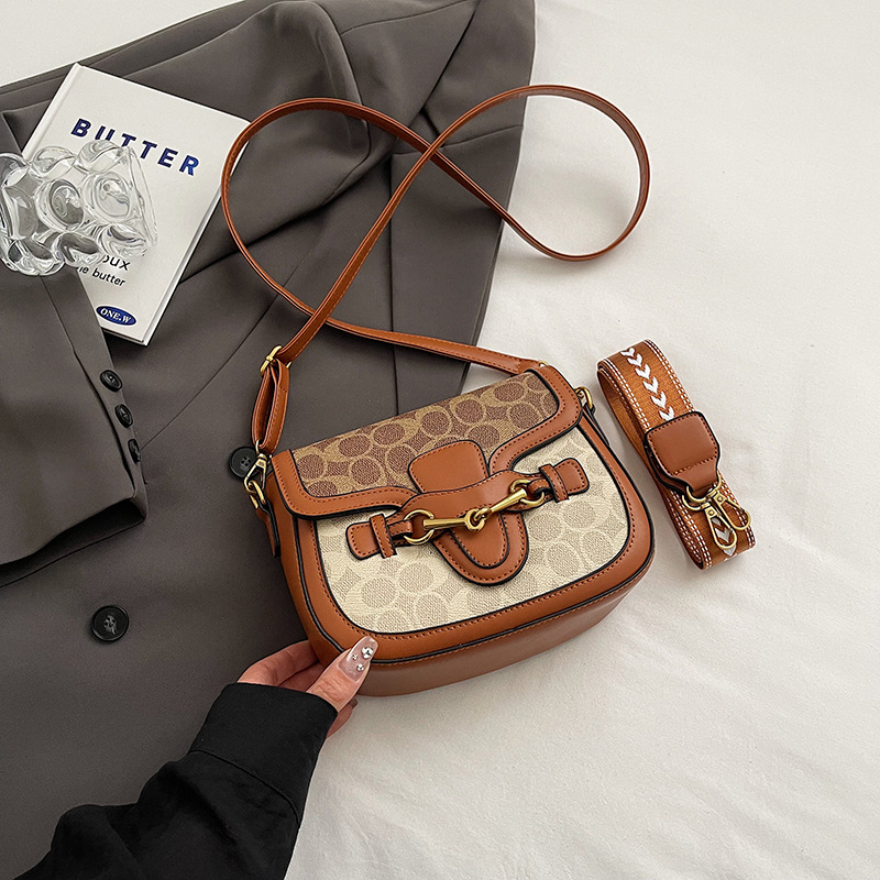 Ženska crossbody torbica u stilu sedla, 2026 novi trend, retro stil, široka naramenica
