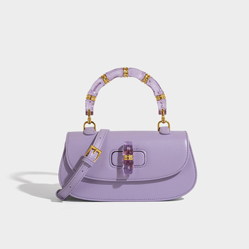 Kristalna torbica tip sedlo s bambus detaljem, svestrana mala ženska torbica, novi model 2025, minimalistički i elegantan stil, za rameno ili crossbody nošenje