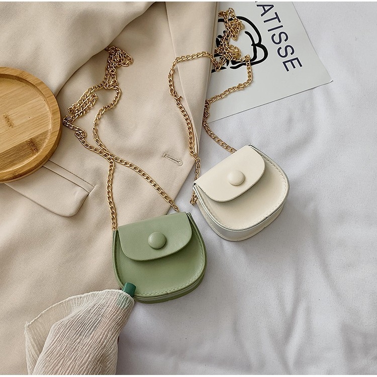 Mini ženska torbica s lancem, saddle stil, korejski dizajn, kompaktna crossbody torba za rame