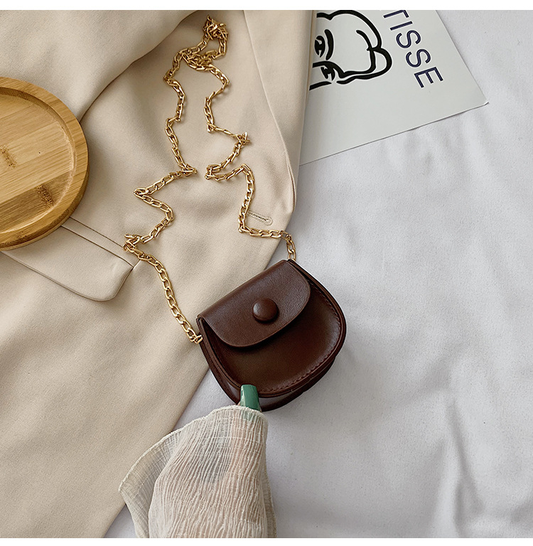 Mini ženska torbica s lancem, saddle stil, korejski dizajn, kompaktna crossbody torba za rame