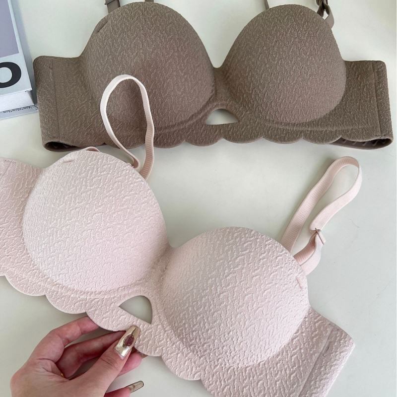 311 Sutien bez naramenica, polu-kosarica, srednje debeli punjenje, Push-Up, bežični set